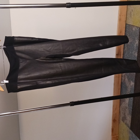 Soma Tummy Smoothing Faux Leather Ponte Black Leggings Size XXL - Picture 5 of 8